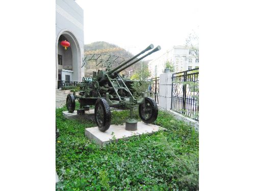 軍事娛樂(lè )園4
